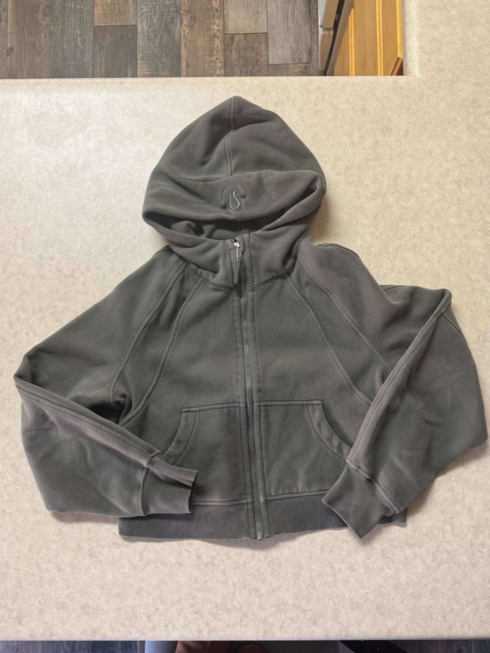 Lululemon Cropped Scuba Full Zip